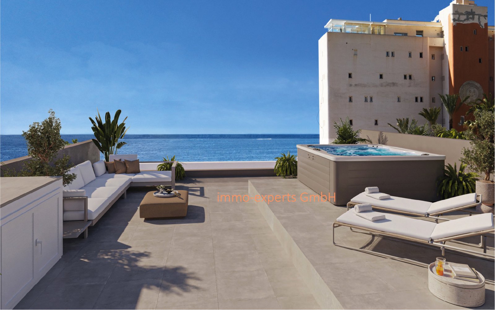 Penthouse mit 147m² Dachterrasse, nur 100m zum Meer