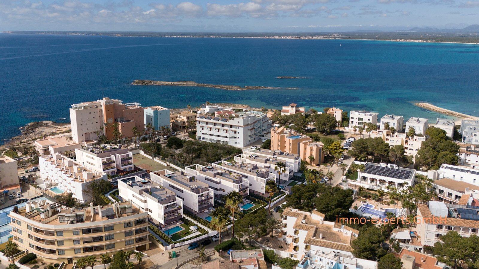EG-Wohnung mit Garten nur 100 Meter vom Meer entfernt